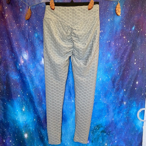 4/$50 Anti Cellulite Grey Leggings - Picture 10 of 11